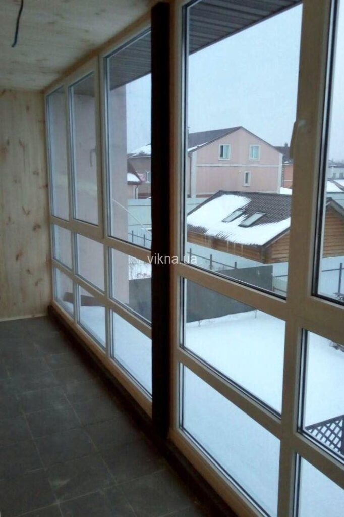 французский балкон рехау