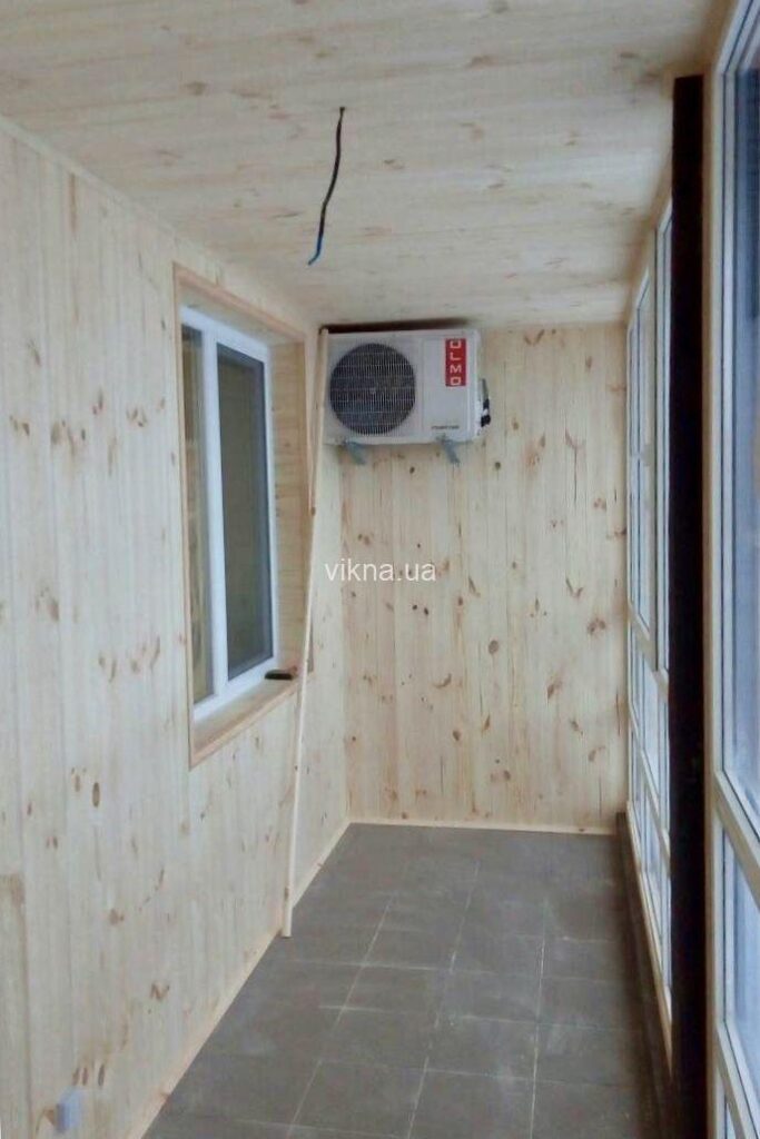 французский балкон рехау