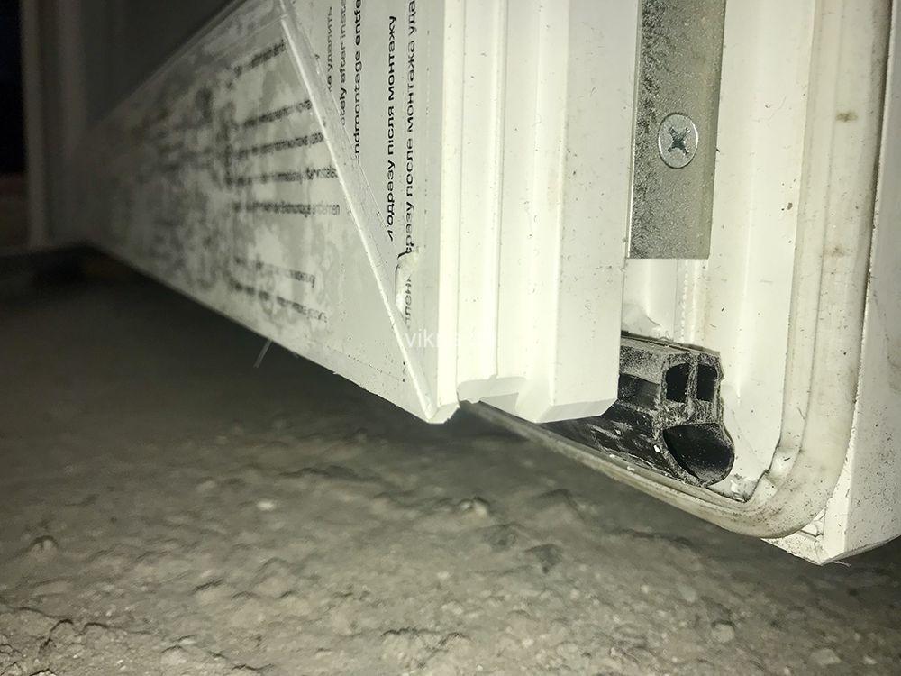 входные пластиковые двери koning