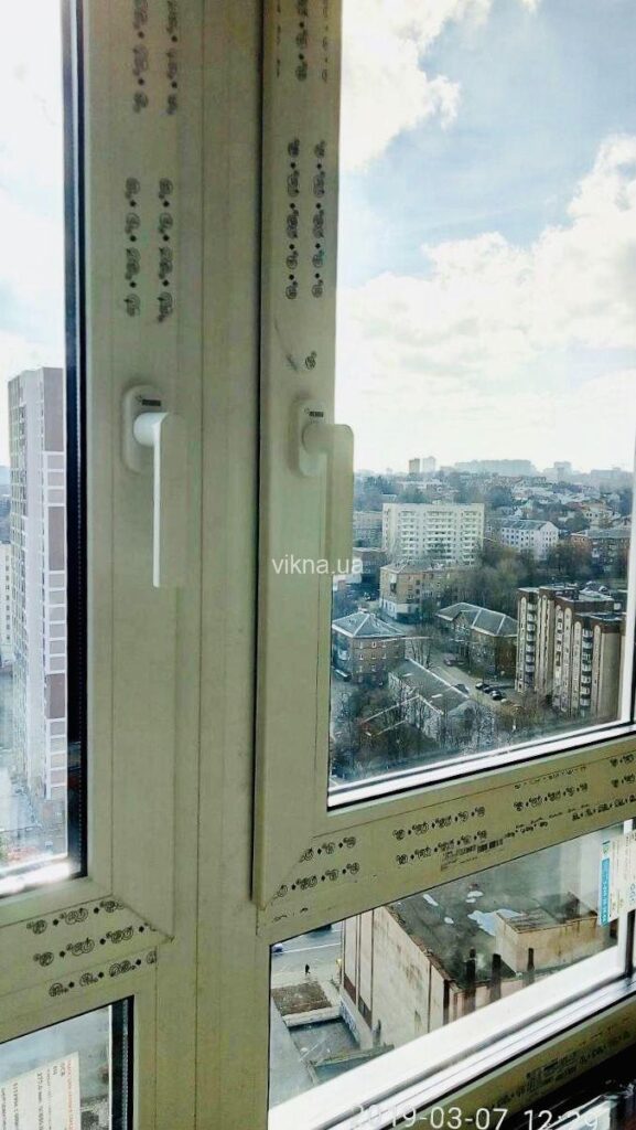 теплая лоджия Rehau Synego