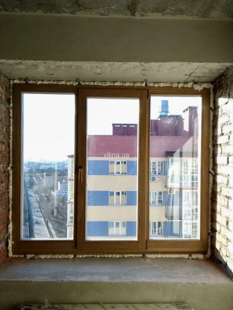 окна из дуба для квартиры