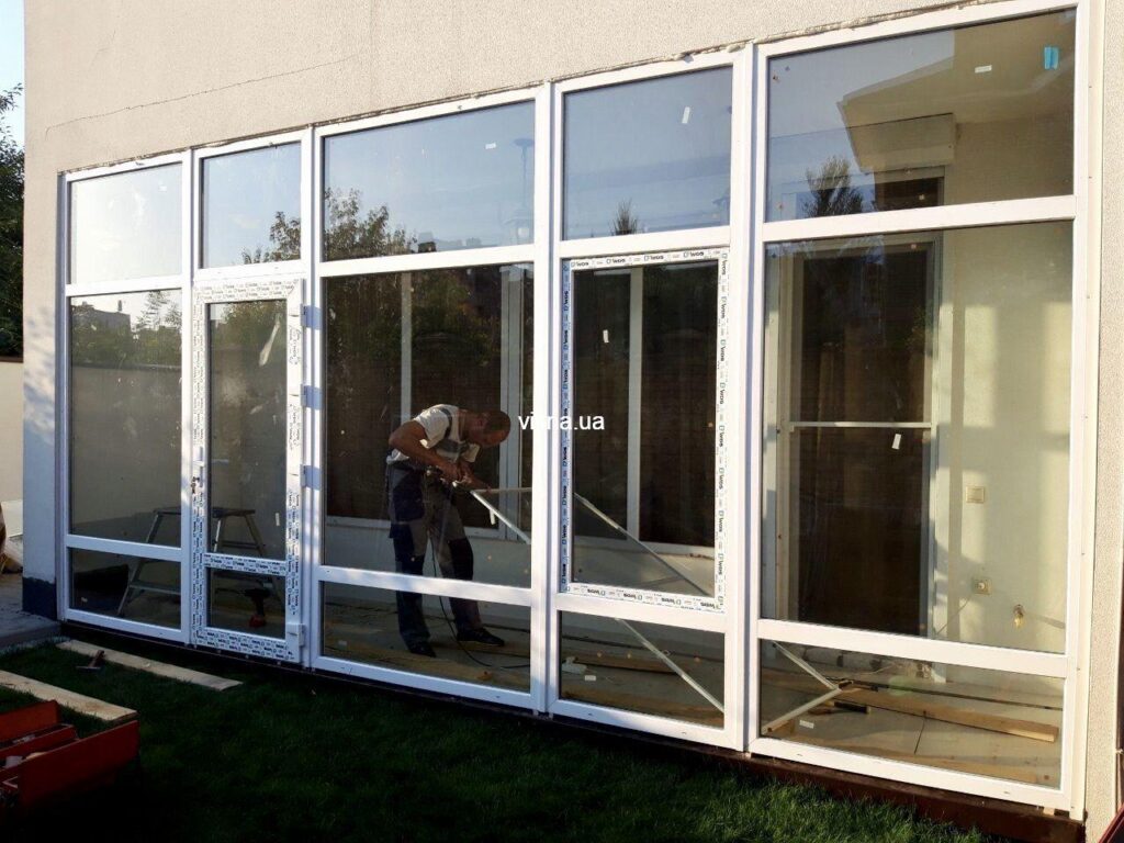 остекление веранды окнами WDS
